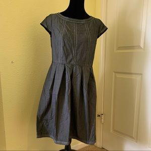 Gray pleated dress w  cap sleeve